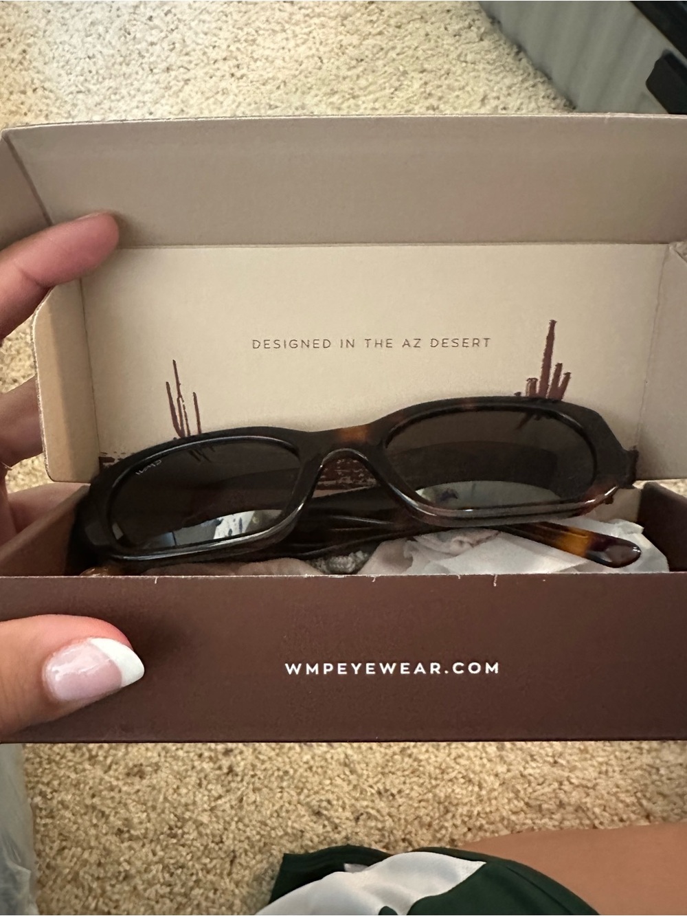 WMP Eyewear Brown Women's Rectangular Sunglasses - Picture 3 of 3